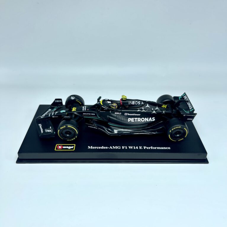 მერსედესის 2023 წლის ბოლიდი W14 #44 ჰემილტონი  1:43 მასშტაბი ბურაგო