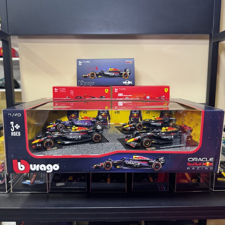 Red Bull Racing-ის სათამაშო სეტი 1:43 RB19-RB20 Burago #1 მაქს ვერსტაპენი & #11 სერხიო ,,ჩეკო” პერესი